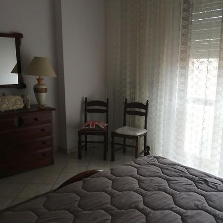 Apartamento La Casa Di Fiore Asti Exterior foto