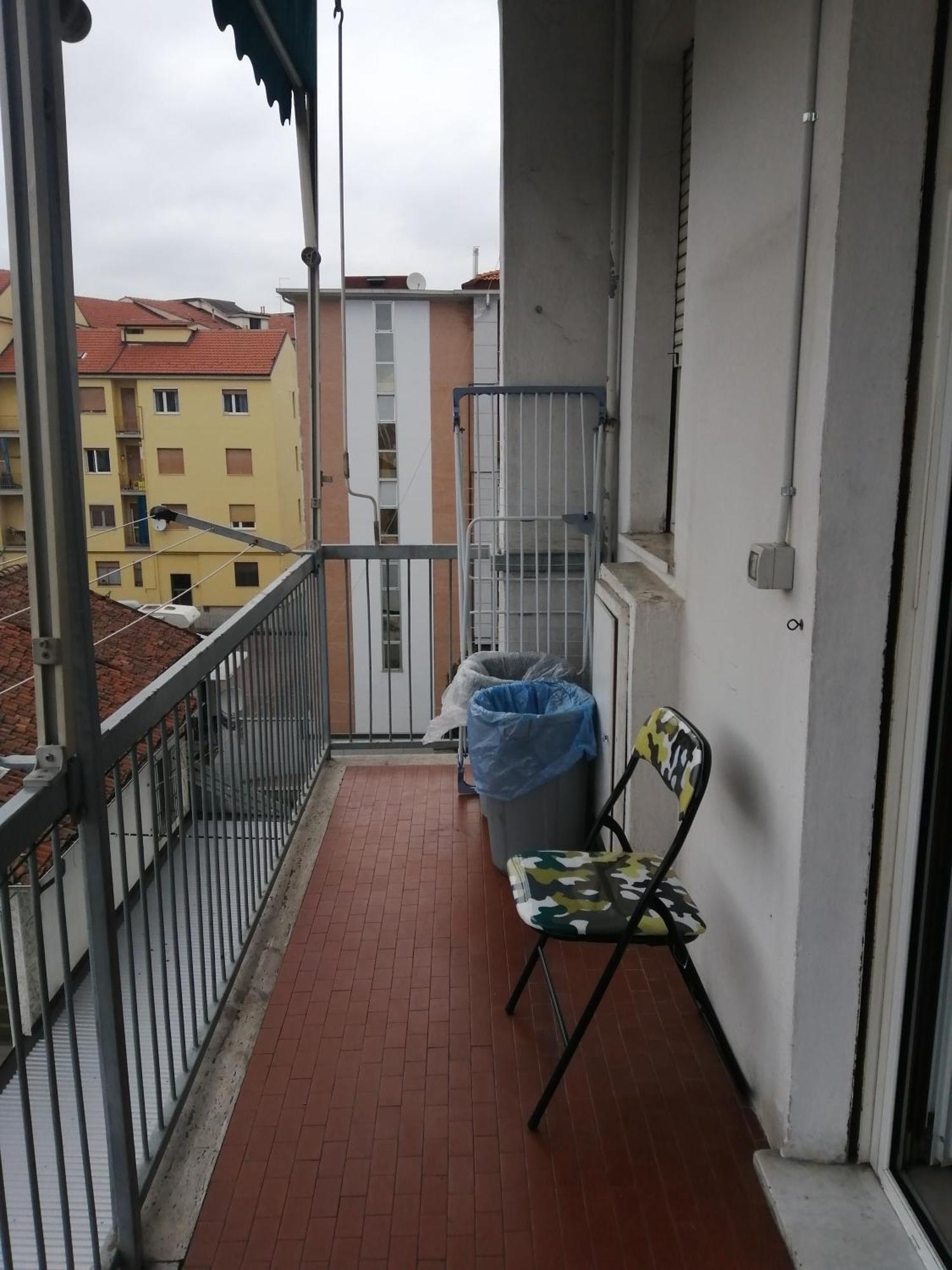 Apartamento La Casa Di Fiore Asti Exterior foto