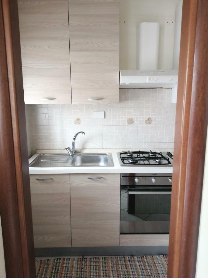 Apartamento La Casa Di Fiore Asti Exterior foto